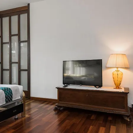 Veronainflat - Castle View