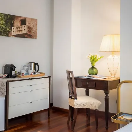 בית הארחה Castle View - Veronainflat