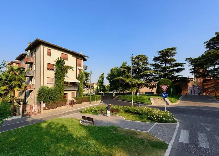 בית הארחה Castle View - Veronainflat ורונה